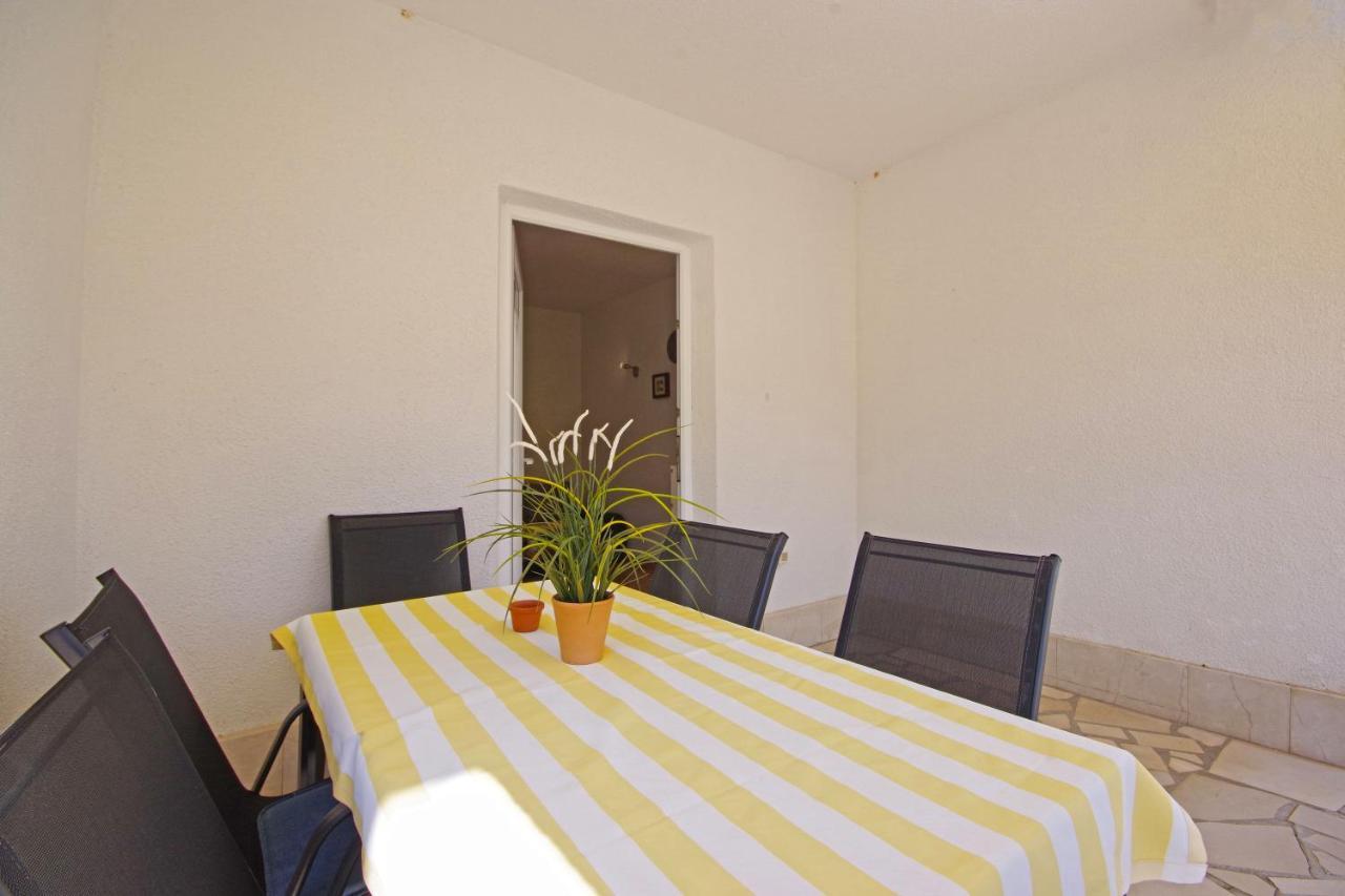 Apartments Silva Sutivan Eksteriør billede